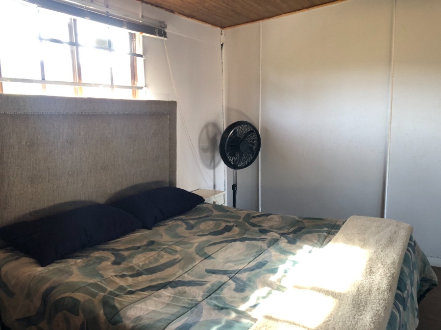 2 Bedroom Property for Sale in Franskraal Western Cape